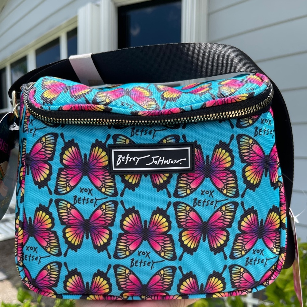 BETSEY JOHNSON CUBE Insulated Lunch Tote In Aqua Butterflues